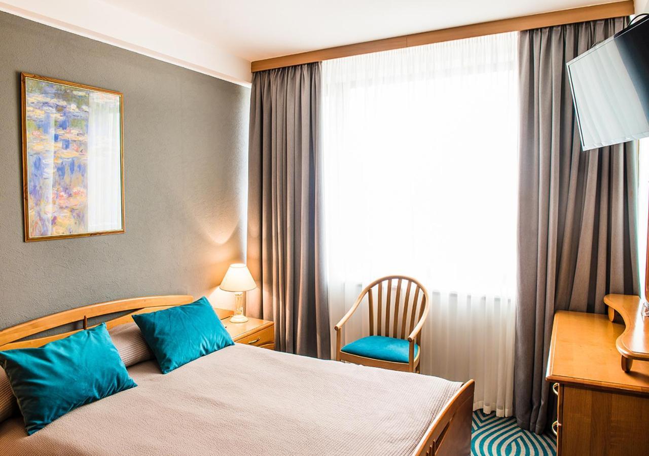 Premier Hotel Lybid Kiev Exterior foto